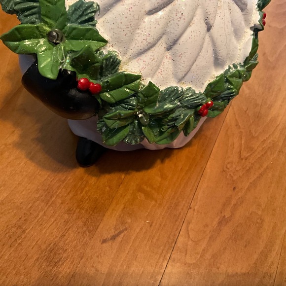 Light Up Christmas Gnome Wreath Snowflake Tabletop Decor Holiday CHIP See Pics - Picture 7 of 11